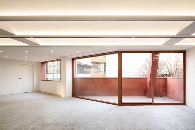 Renovation of the Piknic 2020 Cultural center in Seoul