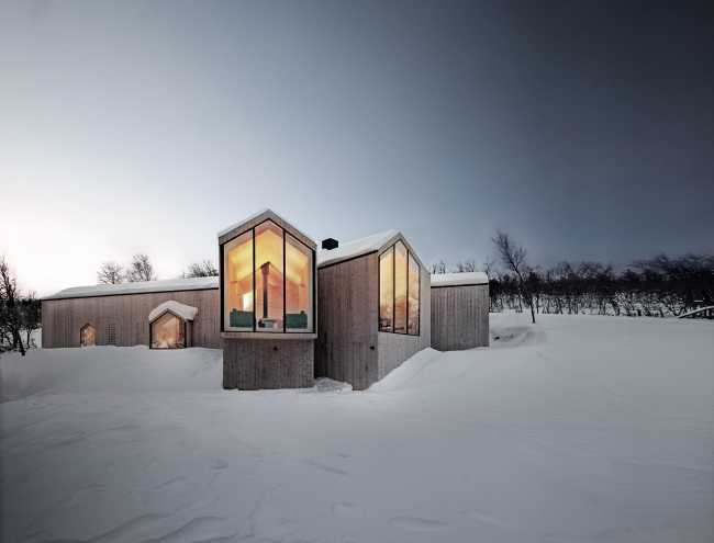 La belleza del Split View Mountain Lodge entre forma y materialidad.