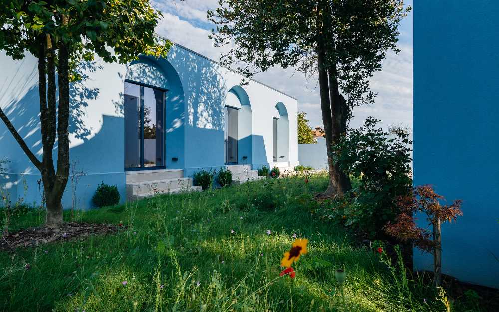 Balancing tradition and modernity: Troviscal House's renovation