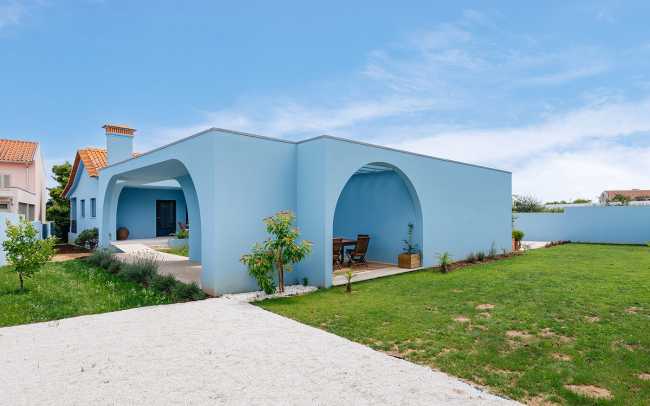 Balancing tradition and modernity: Troviscal House's renovation