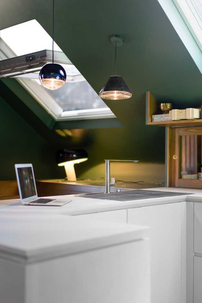 GTT3 house featured by Mangani architecture. New interior design for a striking and welcoming environment