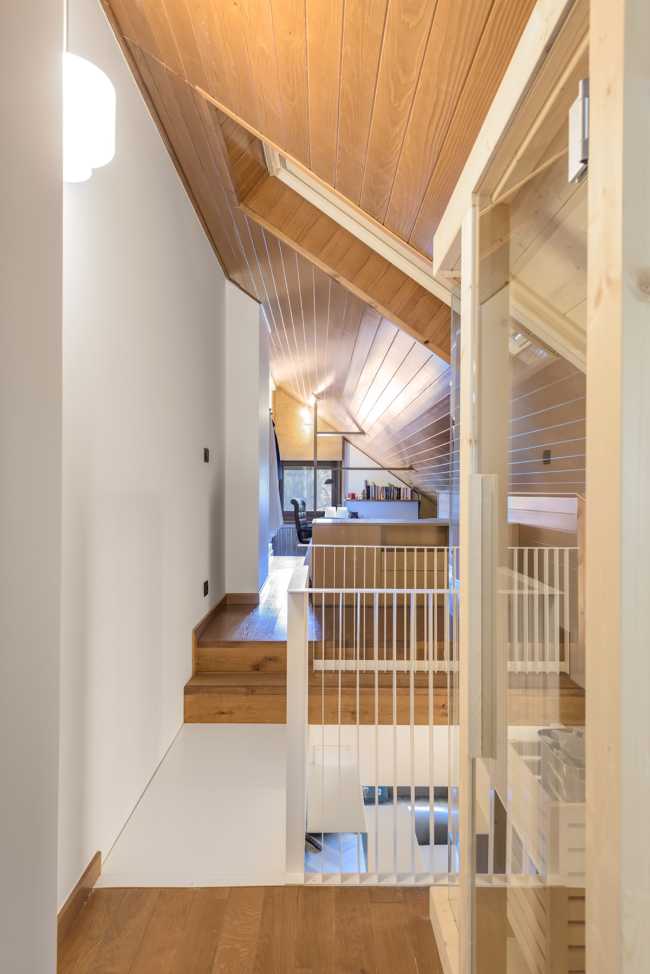 GTT3 house featured by Mangani architecture. New interior design for a striking and welcoming environment