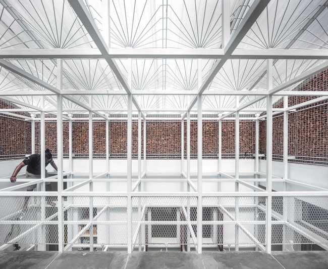 Andamiaje de acero protagonista de la nueva Scaffold House
