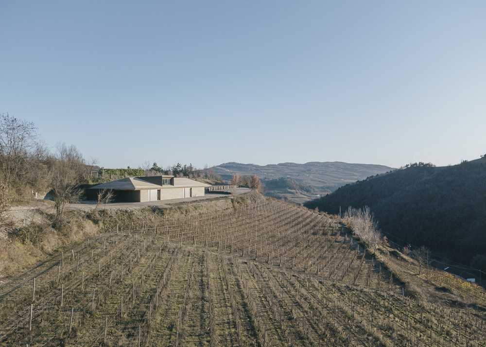 Cascina Elena Winery. A new sustainable architecture in Alta Langa