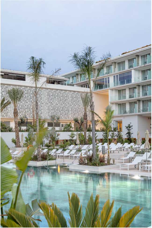 The Architecture of Hotel Atzavara intended as a two-way dialogue both with the viewer and between the elements of the composition