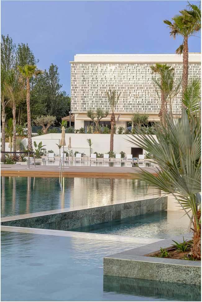 The Architecture of Hotel Atzavara intended as a two-way dialogue both with the viewer and between the elements of the composition