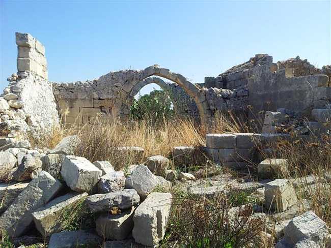Falcon Home Resort. A masterfully restored 16th-century Salento farmhouse