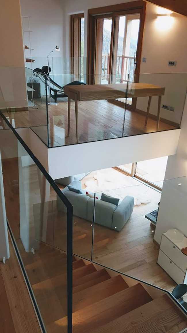 A quest for elegance and passion for an original mountain home model. An alpine villa in Chamois