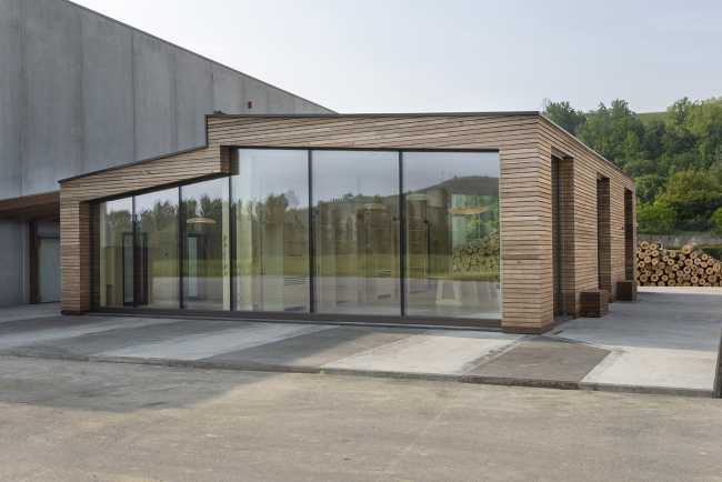 Canale Vigolungo Showroom & Uffici : innovation technologique et architecture durable