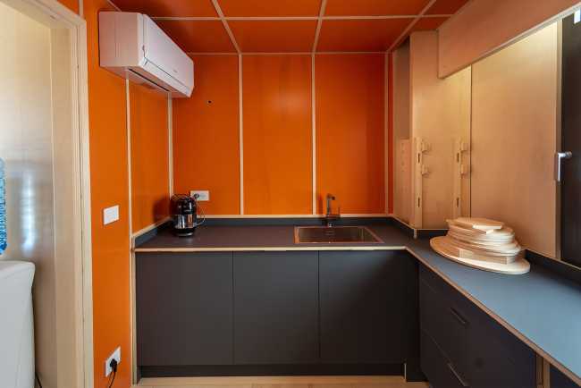 Canal Vigolungo Showroom & Offices: innovation technologique et architecture durable