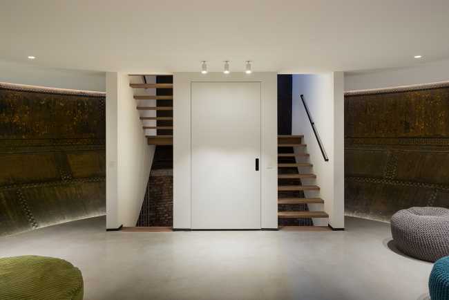 A crumbling national monument is transformed into exclusive residences in the Utrecht Watertower