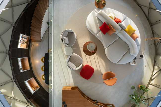 A crumbling national monument is transformed into exclusive residences in the Utrecht Watertower