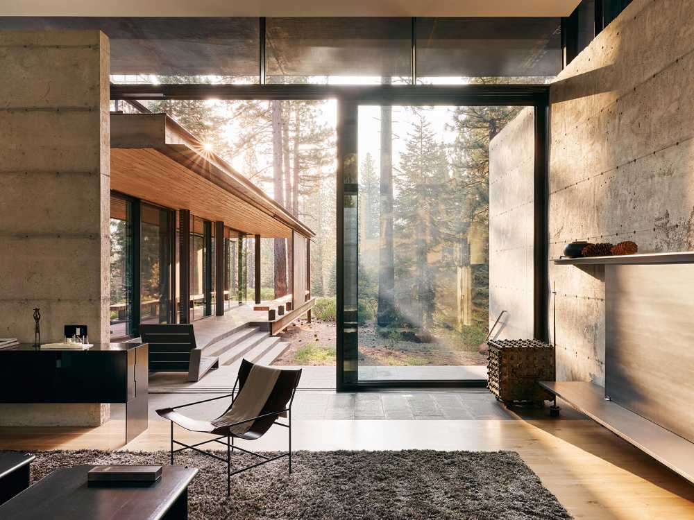 Analog House en California se fusiona con el paisaje entre ventanales y bosques.