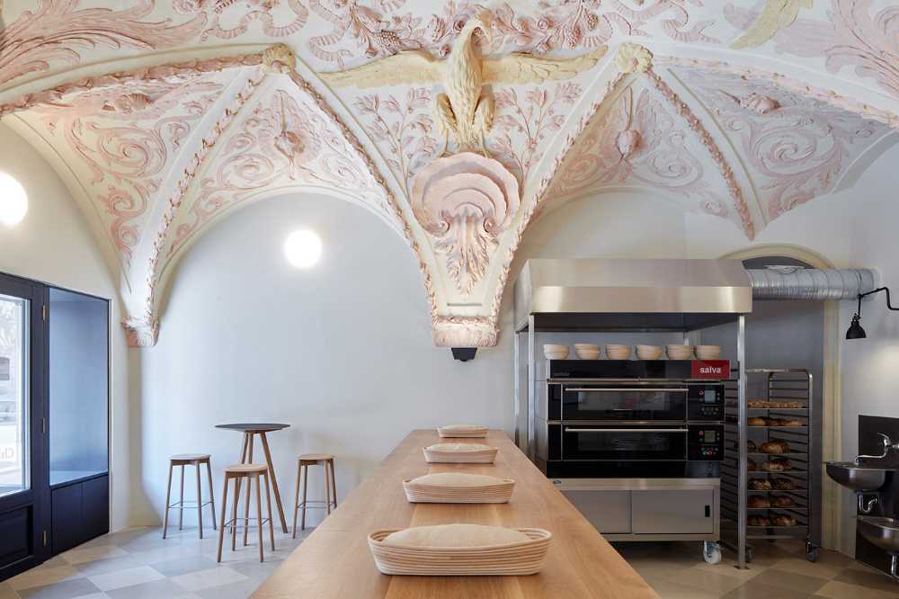 The restoration of the house of Gothic origin and the construction of the new Stefanikova multifunctional building in the Czech Republic