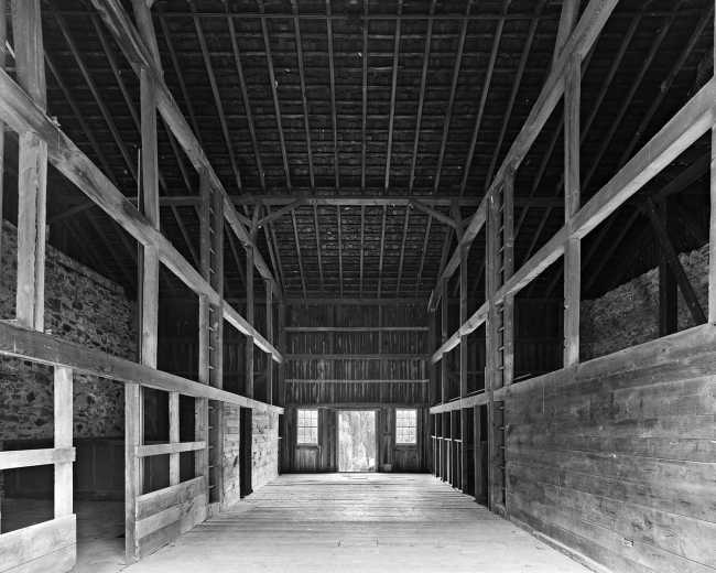 Conversión de un granero de principios del siglo XX en vivienda familiar en Pensilvania