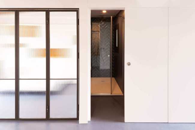 Ático entre terrazas y cúpulas. Proyecto de interiores que busca la armonía perfecta entre el alma del lugar y sus habitantes
