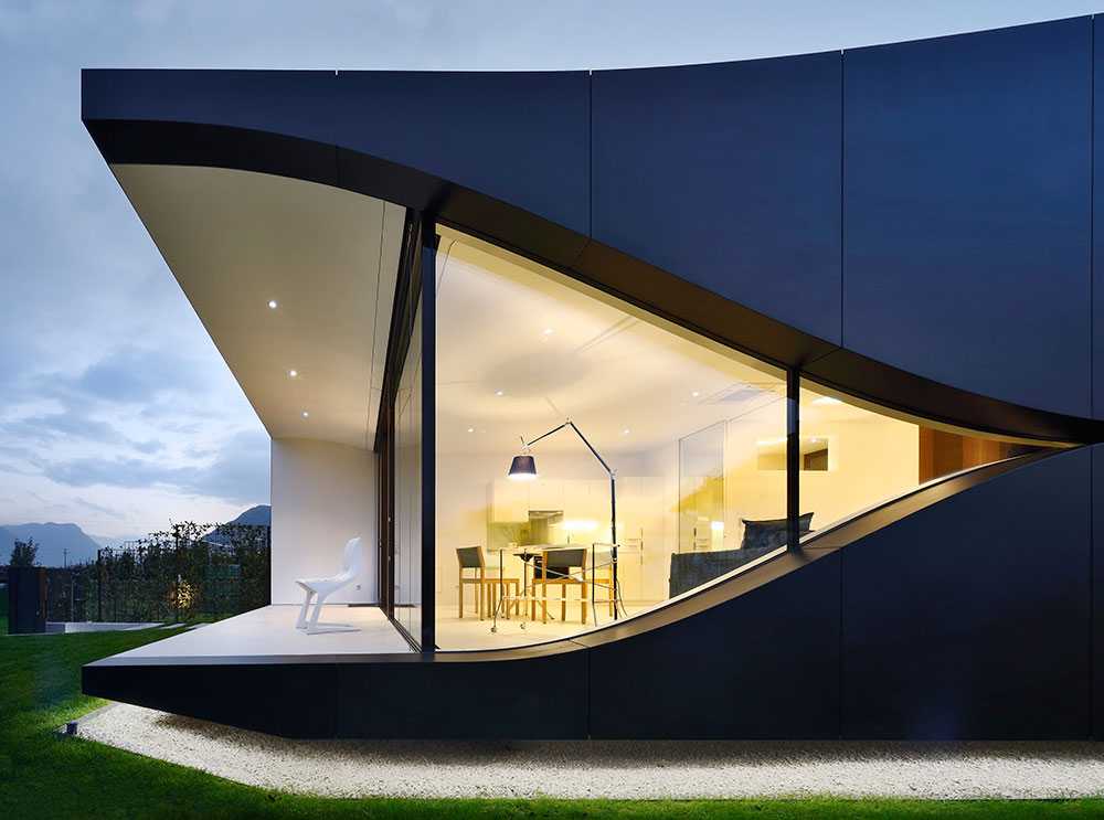 A contemporary and exclusive vacation in South Tyrol's Mirror Houses
