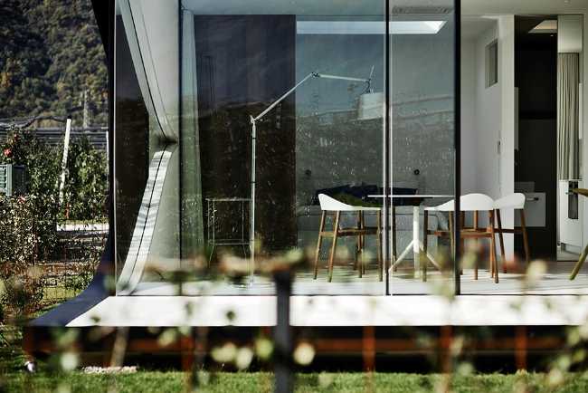 A contemporary and exclusive vacation in South Tyrol's Mirror Houses