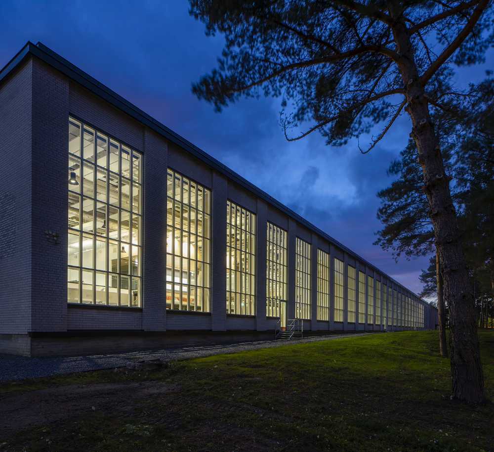The ABB headquarters thrives on new light and space in the Strömberg Park