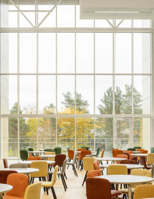 The ABB headquarters thrives on new light and space in the Strömberg Park