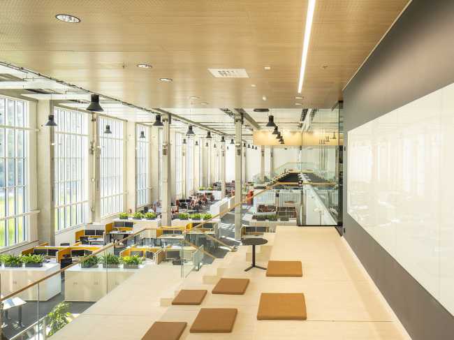 The ABB headquarters thrives on new light and space in the Strömberg Park