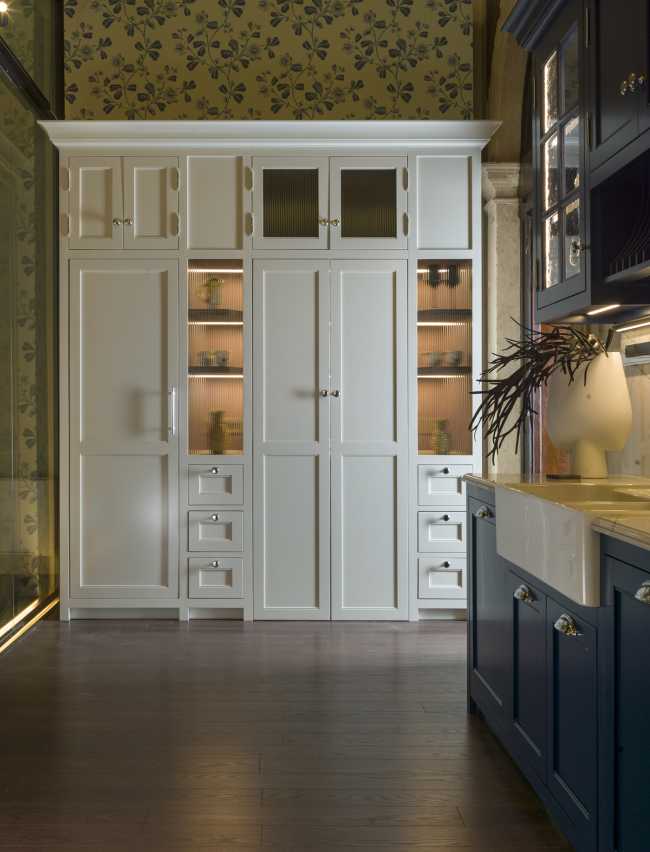 Beth, la interpretación italiana de una cocina estilo inglés a medida