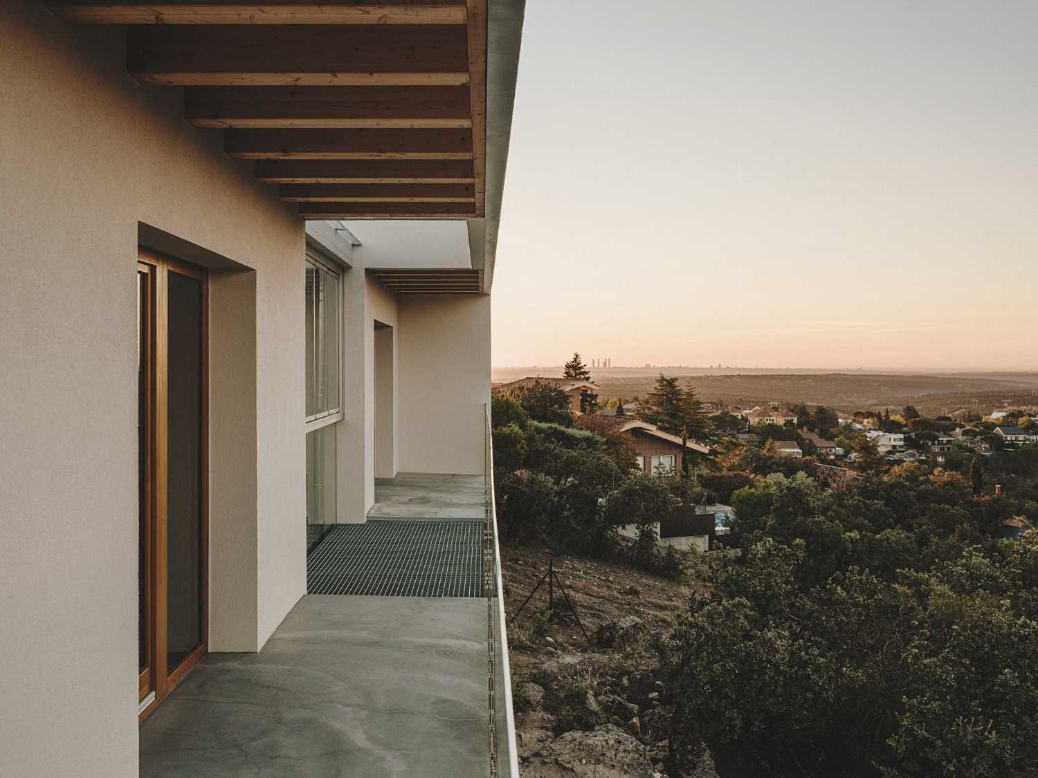 Une maison passive à Monte El Pardo. Stratégies bioclimatiques avec des vues à couper le souffle