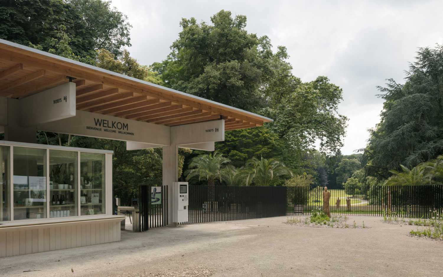 Nuove aree reception nel Giardino Botanico di Meise. Concetto innovativo di accoglienza in armonia col paesaggio