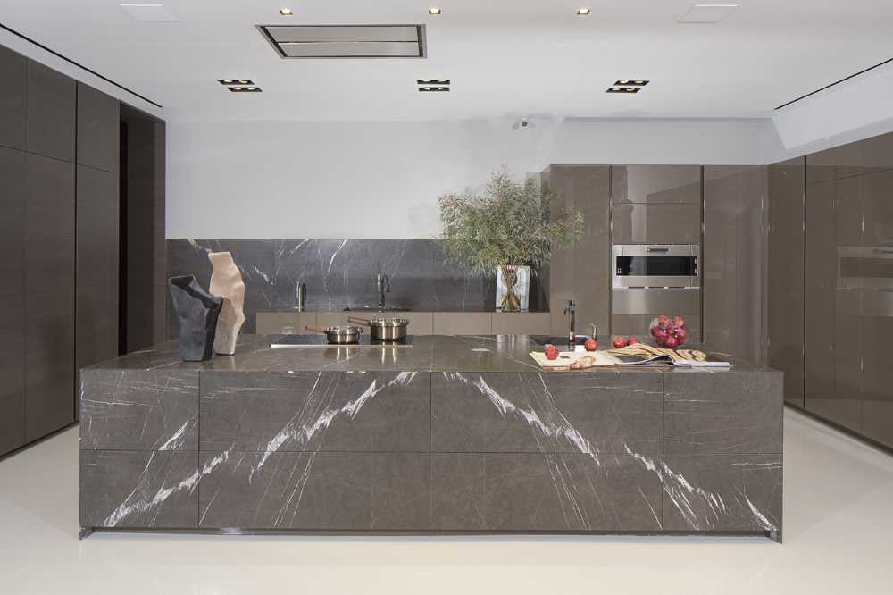 Mass Beverly showroom in Los Angeles. The atelier of dreams where to meet the luxury of made in Italy design