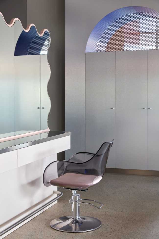 El nuevo interior de la peluquería Circles of Hair. Una estética única nunca vista en Perth