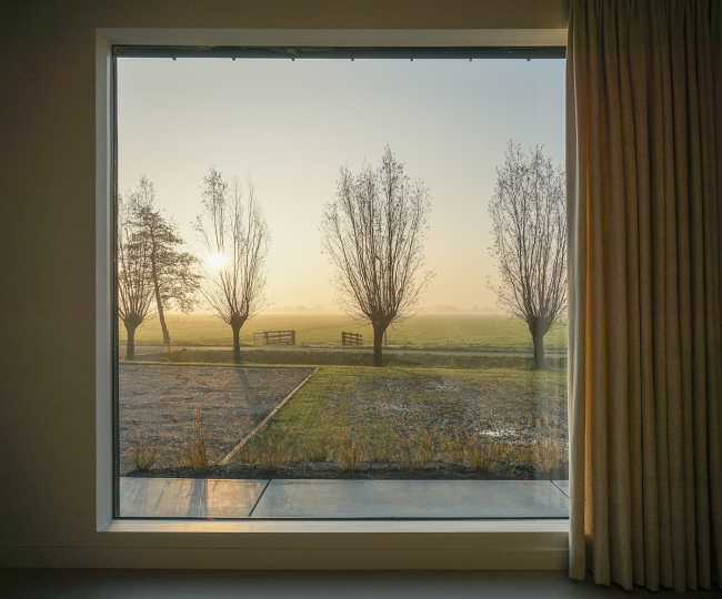 Tranquility, spaciousness and views in House B7 made of zinc and wood