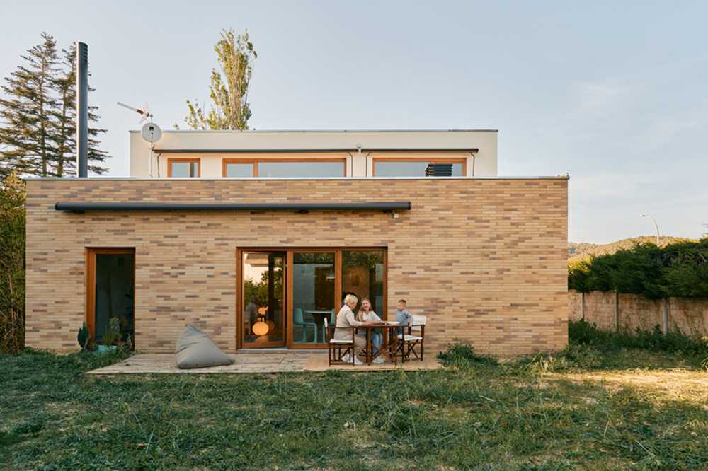 Maison dans le Massif du Garraf | Stratégies bioclimatiques pour une villa à consommation zéro