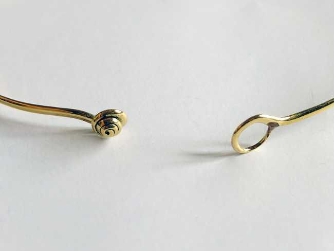 Bouclè contains absence and becomes form. Synthesis of design and craftsmanship