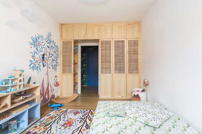 Restyling of Casa Amar. A lively, colorful, and enveloping interior like the family that lives in it