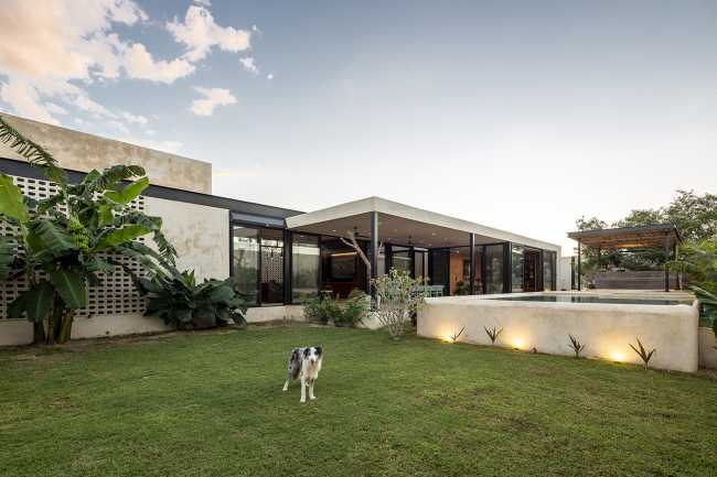 Casa Chukumera: Sabiduría ancestral Maya. Residencia unifamiliar en Yucatán