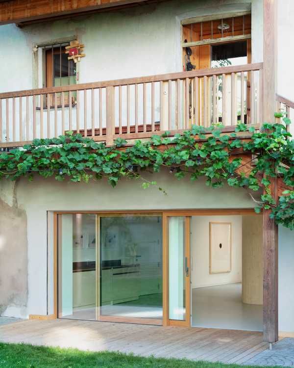 20/A of Am Gries and the hidden parallel world within it