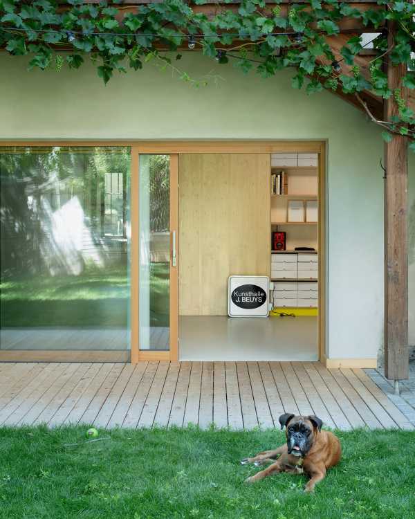 20/A of Am Gries and the hidden parallel world within it