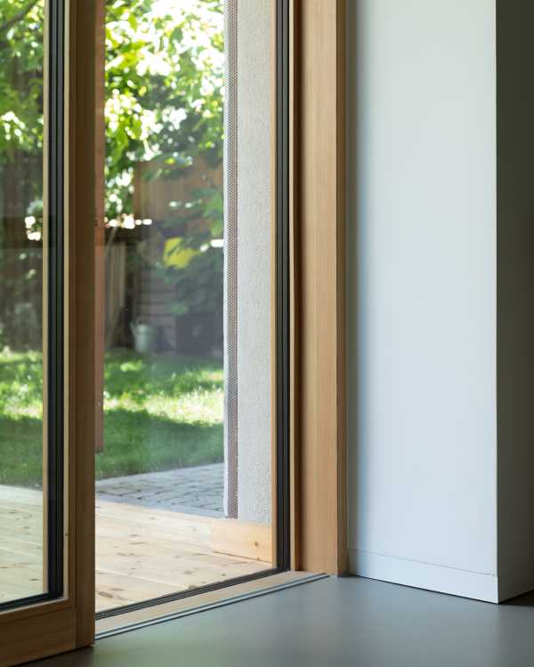 20/A of Am Gries and the hidden parallel world within it