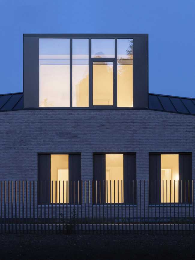 SON Cascina San Carlo. Servicios residenciales y pabellón cívico en Milán