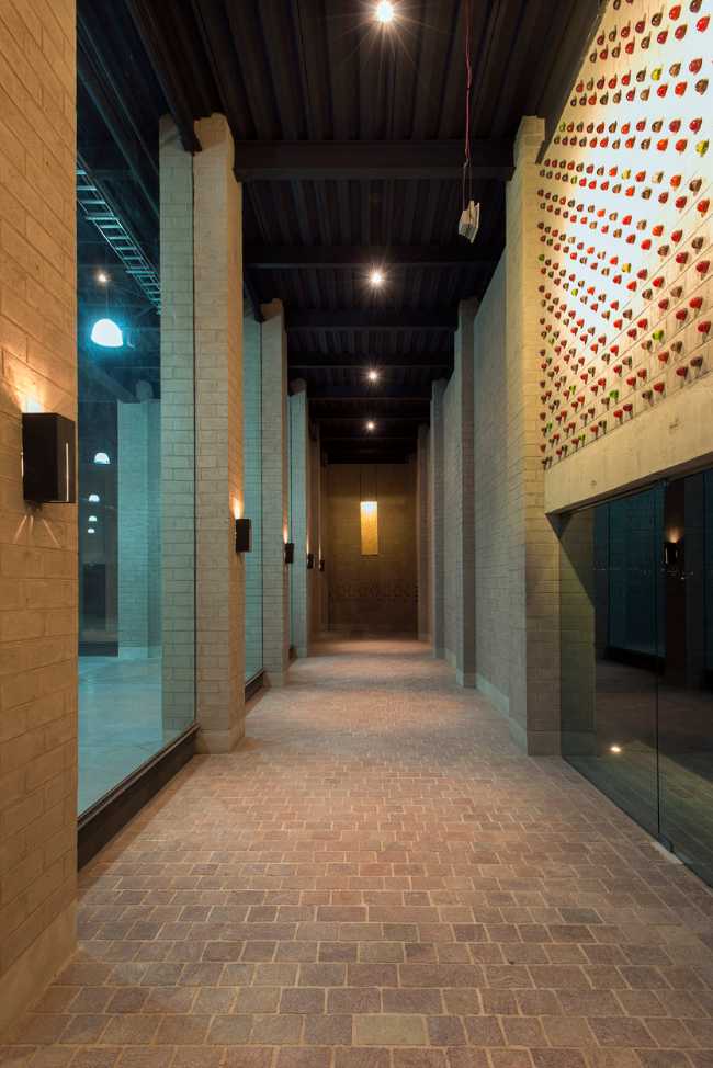 Viñedo De Coté in Mexico combines production and hospitality by harnessing the site's configuration