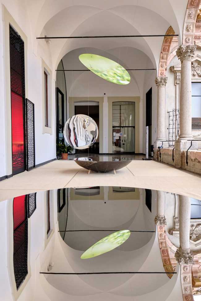 Reflective installation