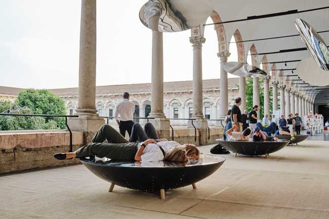 Reflective installation