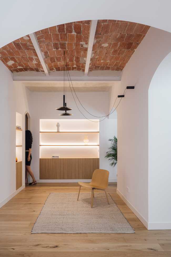 La arquitectura se desnuda y revela la belleza del pasado en Casa Cientoonce