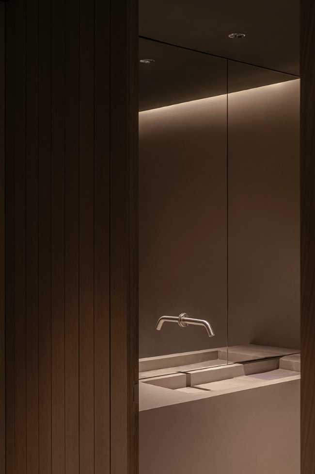 Magic and mystery of the forest at the Bosco de Lobos Restaurant in Barcelona