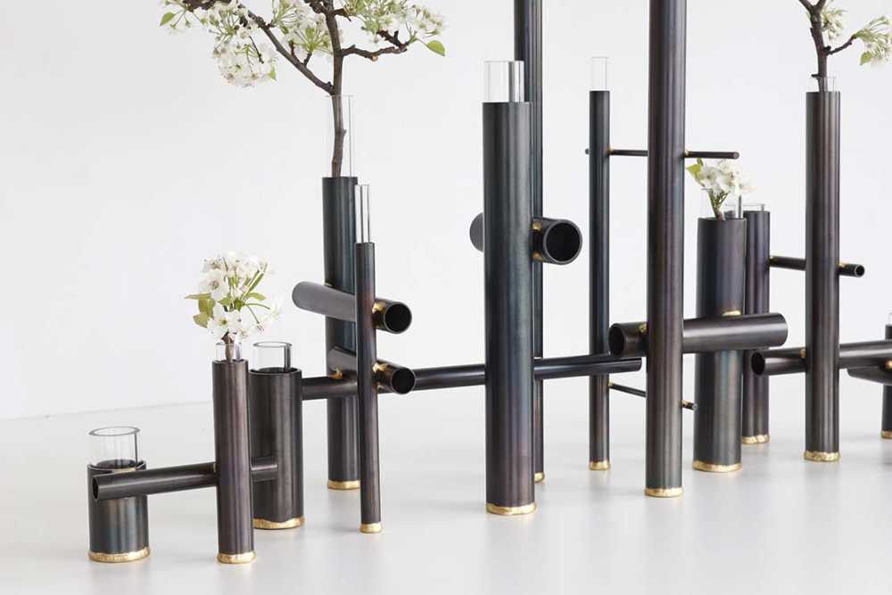Lawless Vase for endless personalized configurations