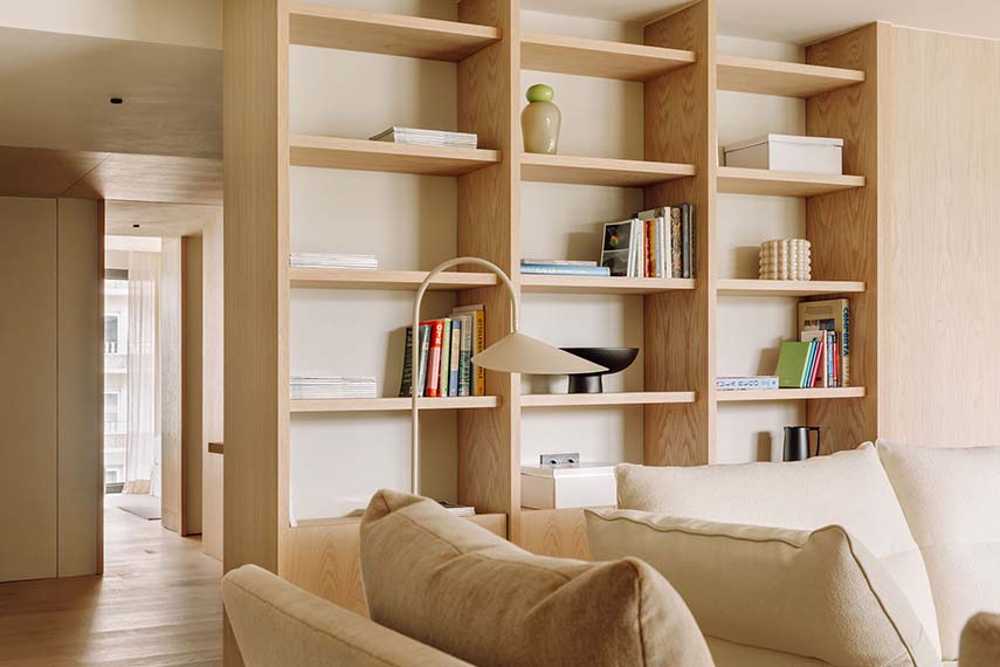 Intimate and personalized tones in Apartment AP for maximum comfort