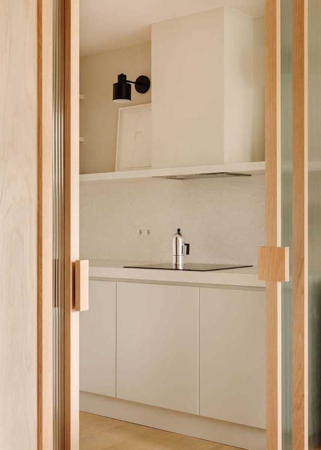 Intimate and personalized tones in Apartment AP for maximum comfort