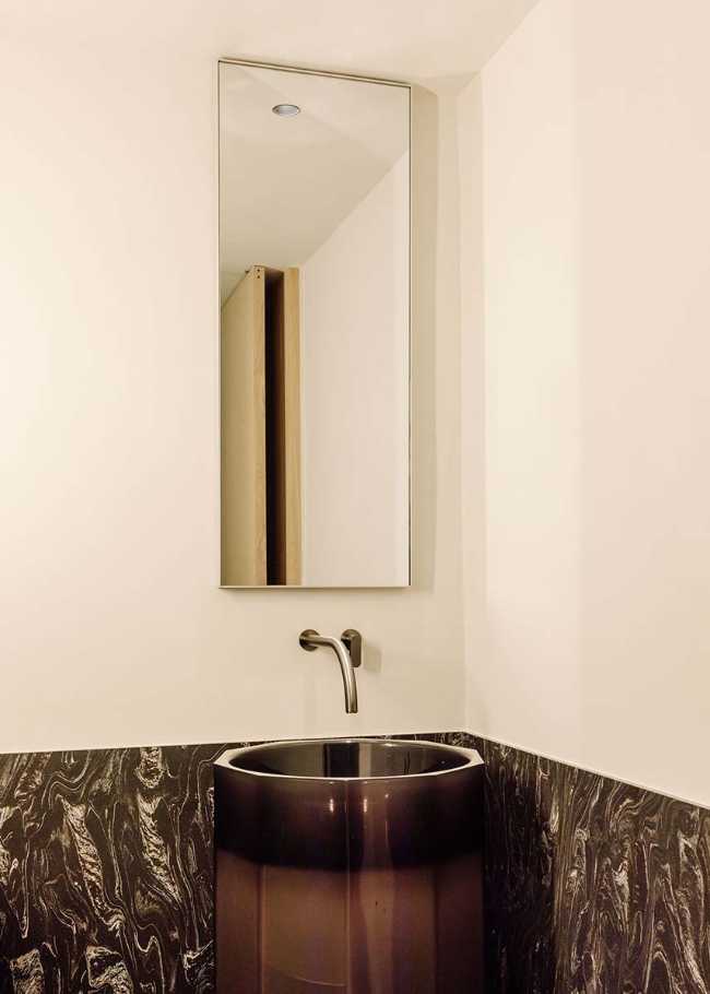 Intimate and personalized tones in Apartment AP for maximum comfort