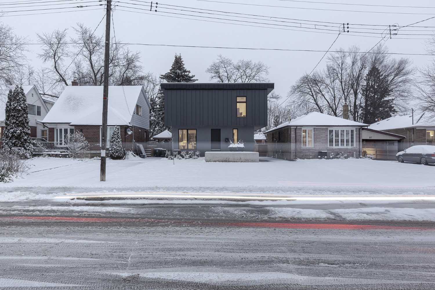 Sencillez formal de la Albers House como remedio al entorno desordenado. Un ejemplo de vivienda que inspira optimismo