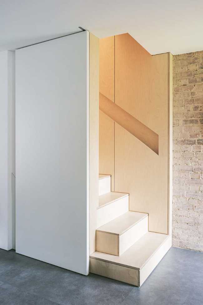 Restyling of a Maisonette in Notting Hill. Design for a physical experience of space